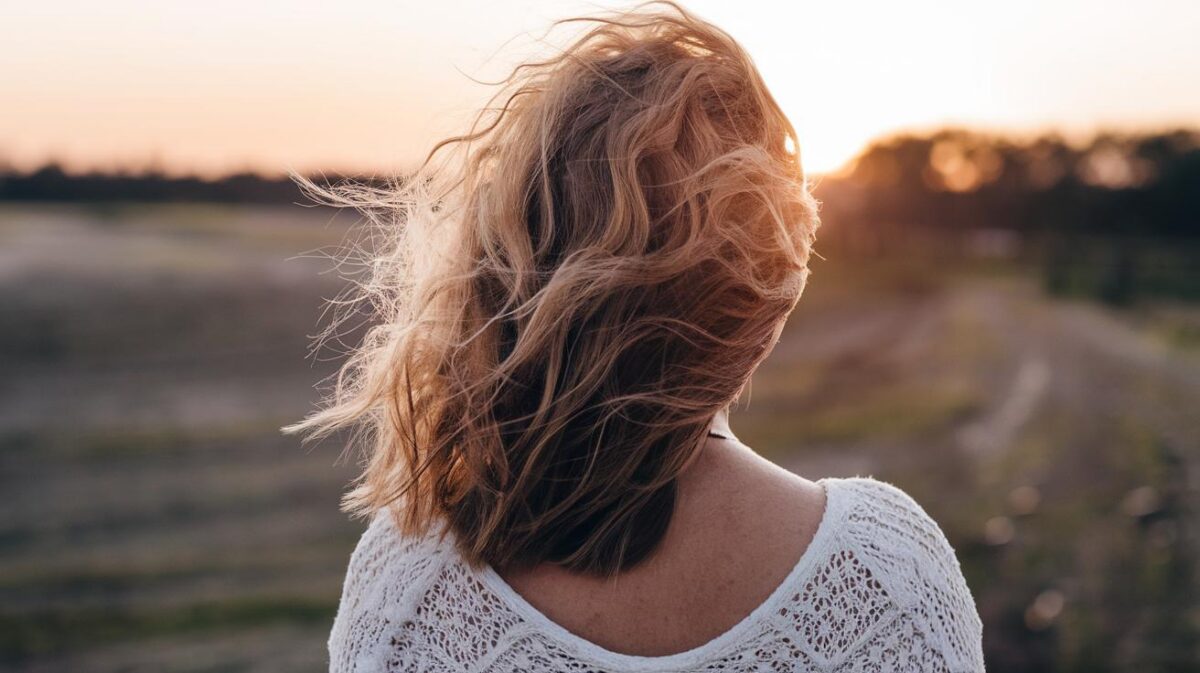 Un remède naturel pour dire adieu aux pellicules et chouchouter vos cheveux